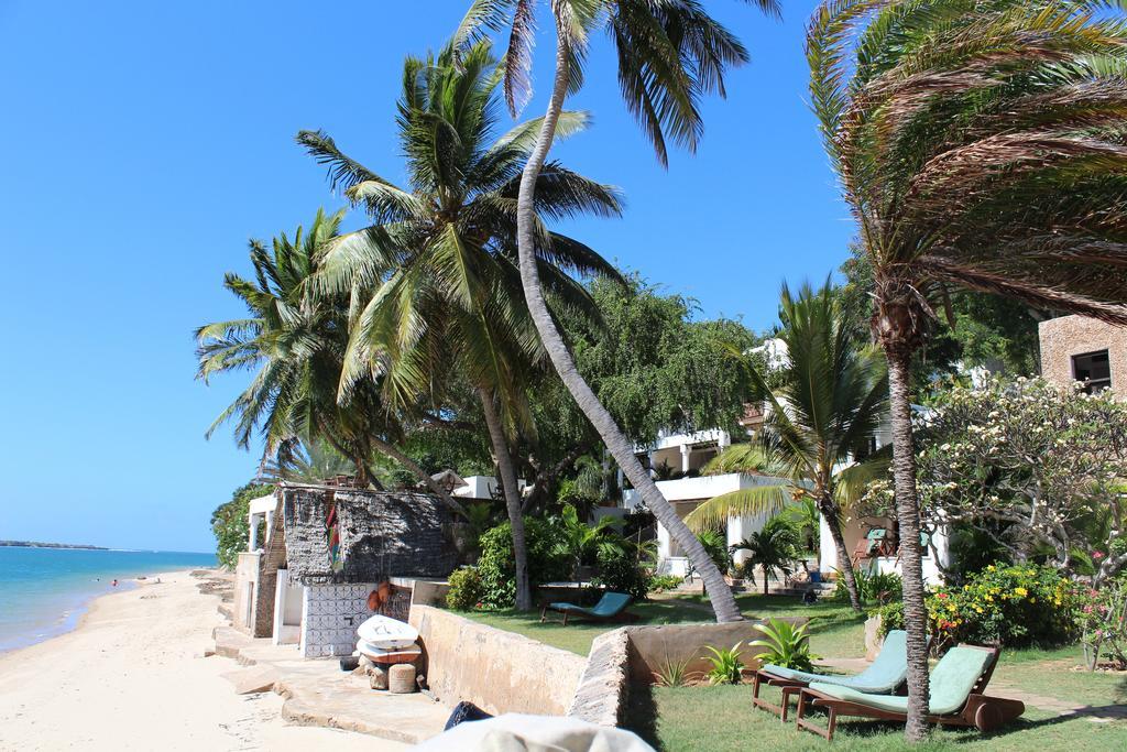 Peponi Hotel Shela Екстериор снимка